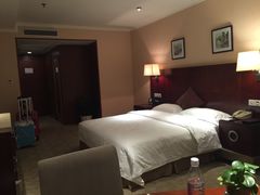 -扬子岛酒店(重庆洪崖洞解放碑店)