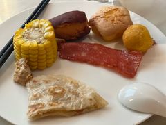 -珠海拱北富华里环宇城亚朵酒店