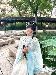 -一揽芳华汉服旗袍体验馆(拙政园店)