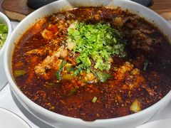 水煮牛肉-小河盐帮·私家菜·烤鸭(三元桥·霄云路店)