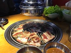 -老炉家木炭烤肉(长江国际店)