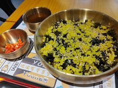 手抓饭团-小韩屋韩国料理(上海湾店)