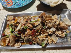 -蚝堡·生蚝海鲜烧烤物种起源•海肠捞饭(刘公岛店)