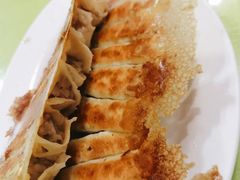 蟹黄馅锅贴-大眼锅贴水饺(河东店)