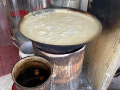 -云南大锅豆浆店