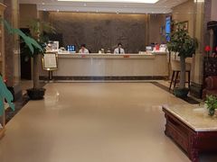 -维也纳酒店(深圳机场店)