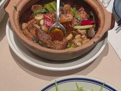 -八府香鸭·啫啫煲(华山路店)