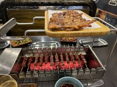 -麦凯伦烧烤·精酿超级工厂店(金桥总店)