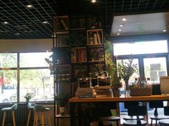 -ZING COFFEE 镜咖啡