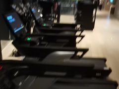 -漠浔MOTION健身(虹桥国际展汇店)