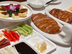 -梅利汴京烤鸭•开封豫菜地标店(东大街店)