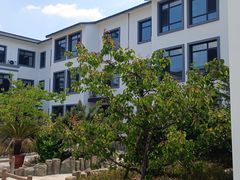 -大连步云山老汤度假山庄