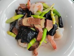 -巧克力渔家.小船海鲜胶东菜(万平口店)