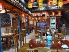 大堂-东来菜馆•手抓海鲜家常菜•海鲜锅贴(鸽子窝店)