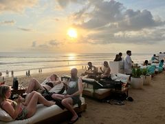 -FINNS Beach Club