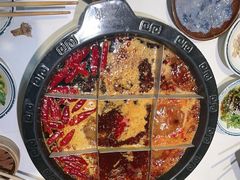 -卤校长老火锅(杨家坪直营店)