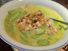 -许爷家·生态湖鲜(徐汇日月光店)