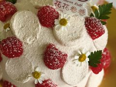 -花花卷卷·鲜食蛋糕(静安久光百货店)