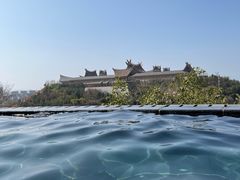 -七彩云南古滇温泉山庄