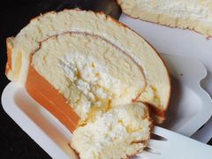 日式鲜乳卷-SKROLL卡特司库·蛋糕定制·生吐司·司康(古北程家桥店)