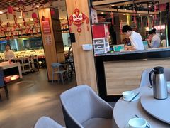 -有红鸡毛店·川菜(建设路店)