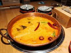 -洱火云南酸菜牛肉火锅(石景山当代商城店)