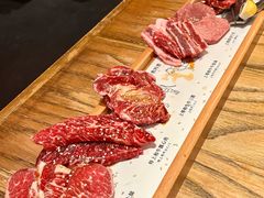 -肉魁屋·烧肉·烧鸟·酒场(高新店)