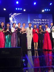 -Easy Lady美甲美睫半永久纹绣工作室