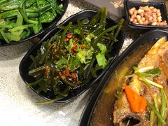 -潮十三潮汕砂锅粥(高新四路大都荟店)