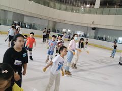 -冠军冰场CHAMPION RINK(百联又一城店)