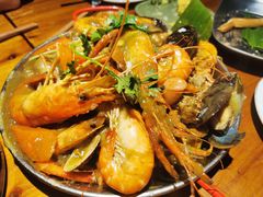 手抓海鲜黄咖喱味-仓库南洋海鲜小排档(柳河路店)