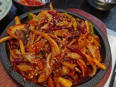 -臻牛烤肉