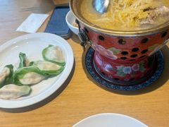 -关东小磨东北菜(上海长风大悦城店)