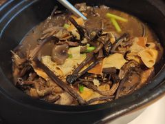 茶树菇豆腐锅巴煲-山水人家(九堡店)