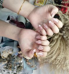 -兔猫ToMoreNails美甲美睫