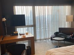 -上海外滩茂悦大酒店