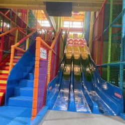 -宝燕乐园(闵行旗舰店)