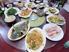 -岛中岛·海鲜大排档·万宁老字号(东澳店)