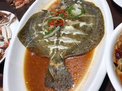 -赶海部落海鲜城(海阳路店)