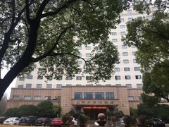 -山明水秀大饭店