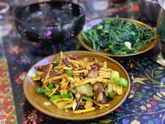 -苗湘食府(十年店)