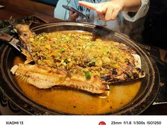 -吞鱼兽麻辣烤鱼(万达店)