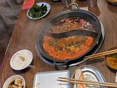 -萍姐火锅·公路夜市(武汉首店)