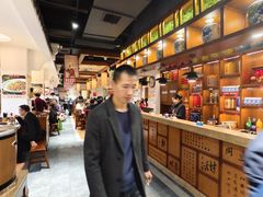 -六合居·明厨亮灶餐厅(成双大道店)