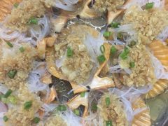 -小辣妹川味海鲜加工店(第一市场椰风巷店)