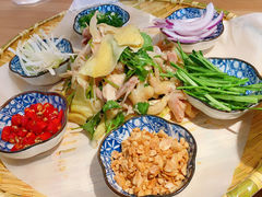 手撕农家走地鸡-溪林小馆(浦江城市生活广场店)