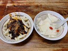 -小谭豆花(西大街店)
