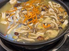 -草墩罗非鱼庄•野生菌•腊排骨(七星街上段店)