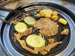-哈哈碳都·牛肋条无限自助烤肉(台江万达店)