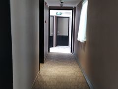 -如家精选酒店(上海思南路淮海中路地铁站店)